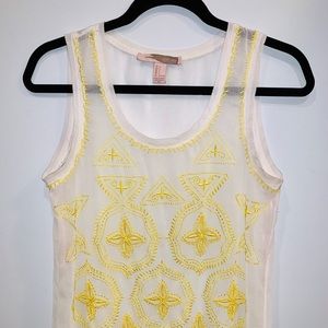 2/$10 Sleeveless blouse w/ beaded details sz S